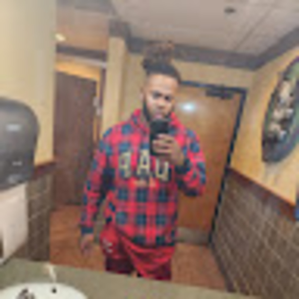 Meet your Posher, Tiquel